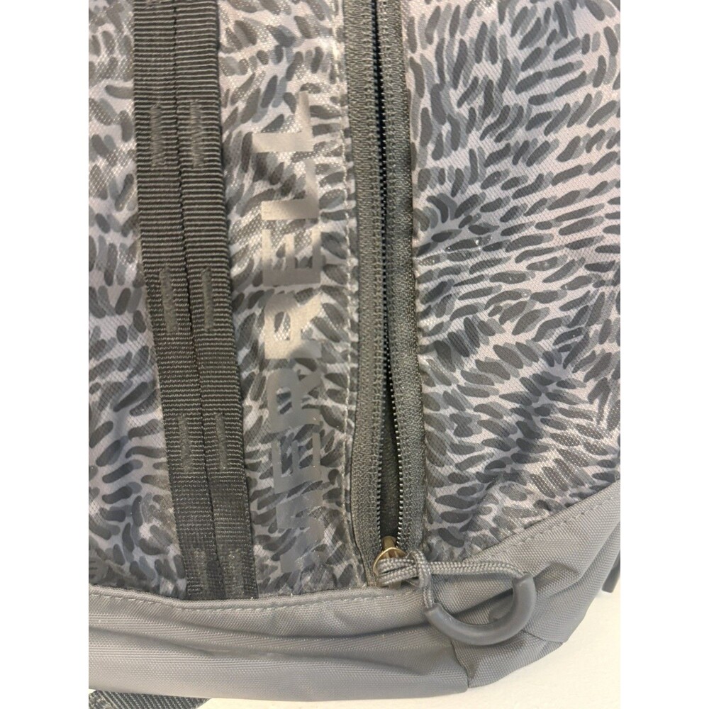 Merrell Sling Backpack Gray Black Pattern Single Strap Crossbody Bag Backpack - Picture 8 of 12